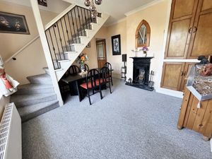 Dining room- click for photo gallery